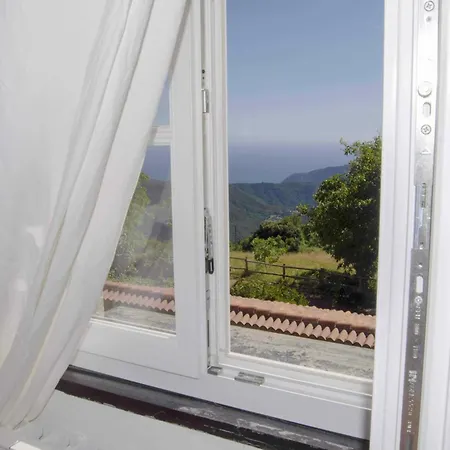 Agriturismo Monte Pu' * Castiglione Chiavarese