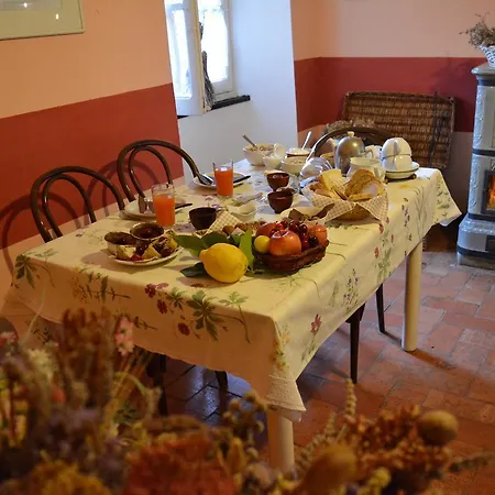Agriturismo Monte Pu' Bauernhof *