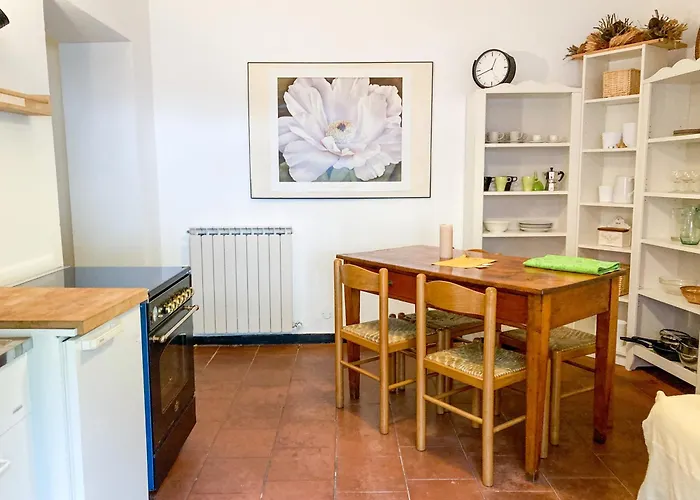Agriturismo Monte Pu' Farm stay Castiglione Chiavarese