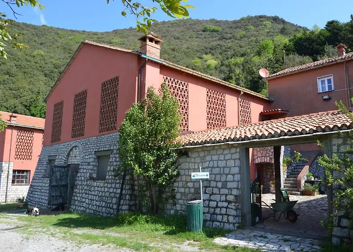 Agriturismo Monte Pu' Alloggio per agriturismo Castiglione Chiavarese