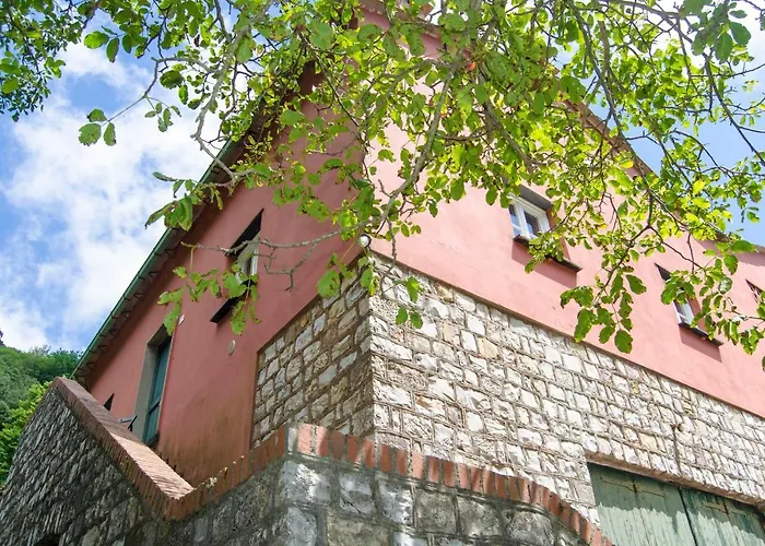 Agriturismo Monte Pu' * Castiglione Chiavarese